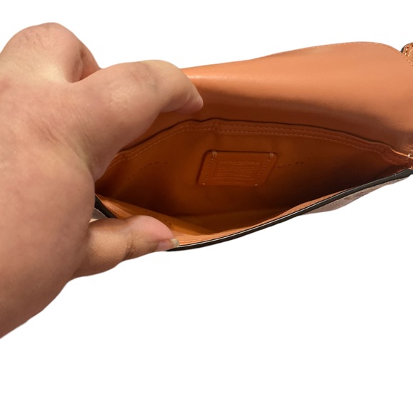 Coach three zip wristlet - Picture 3 of 5